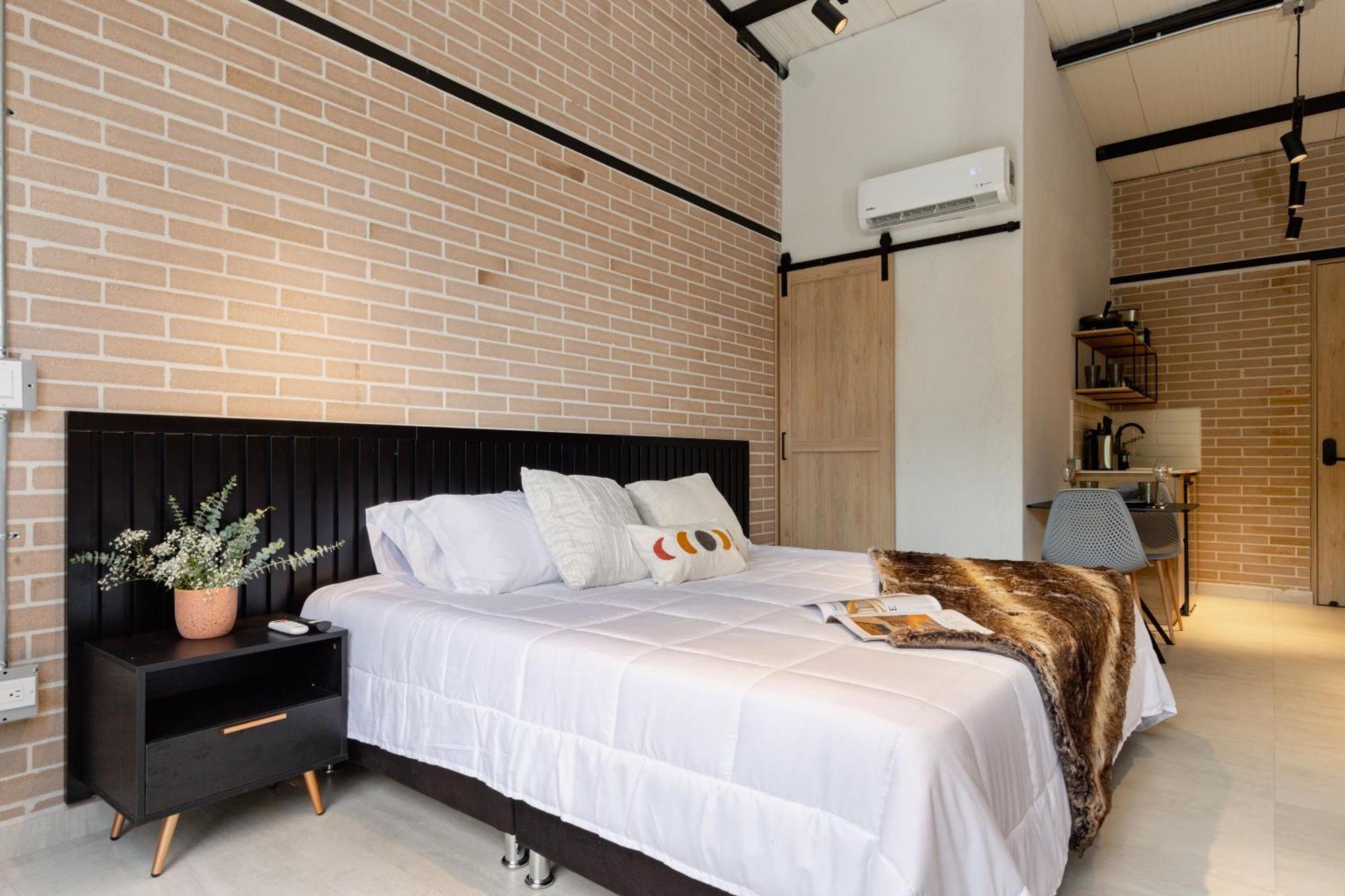 Serena Para Pareja En Estudio En Laureles